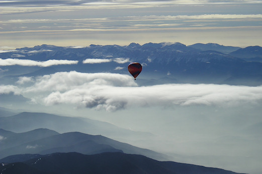 Vistas de la Sierra del Cadí desde el globo